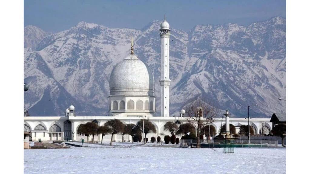 Eid Milad-un-Nabi Kashmir controversy involving Omar Abdullah and Manoj Sinha.
